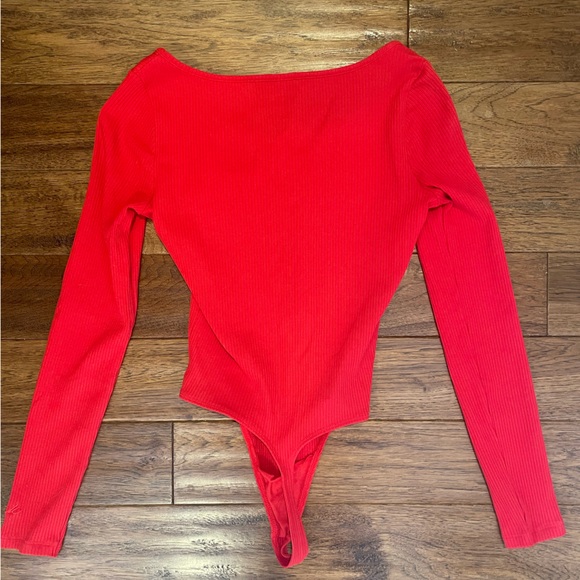 NWOT Victoria’s Secret PINK Ribbed Long Sleeve Bodysuit - Picture 4 of 5